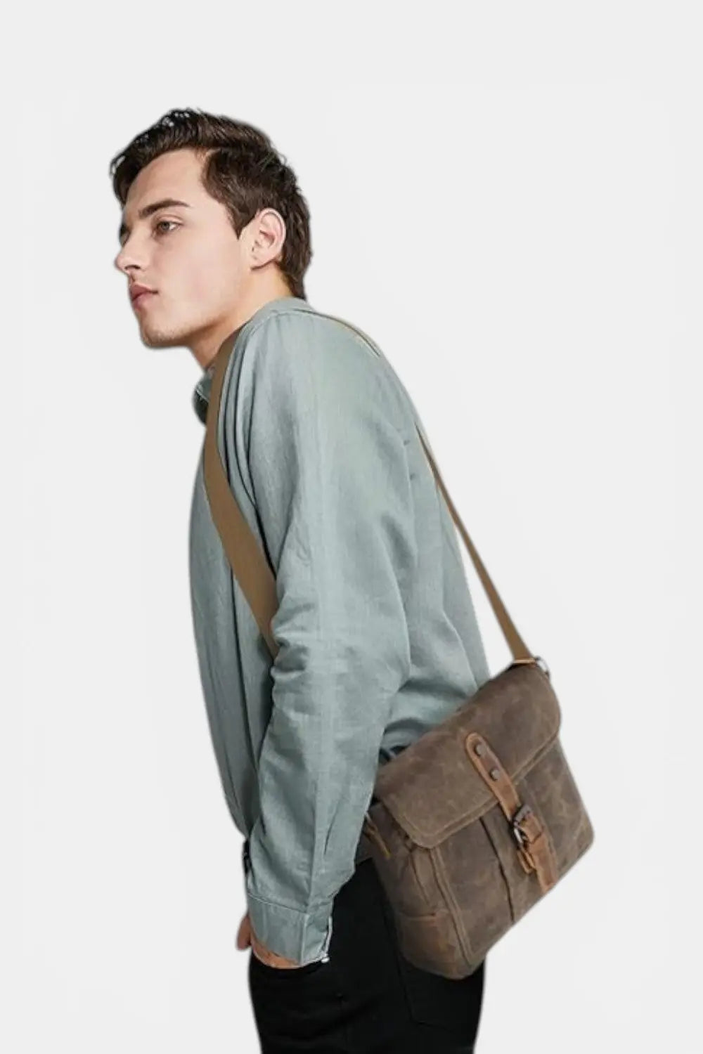 Aldersgate | Waxed Canvas Messenger with Leather Trim RAVIKEN