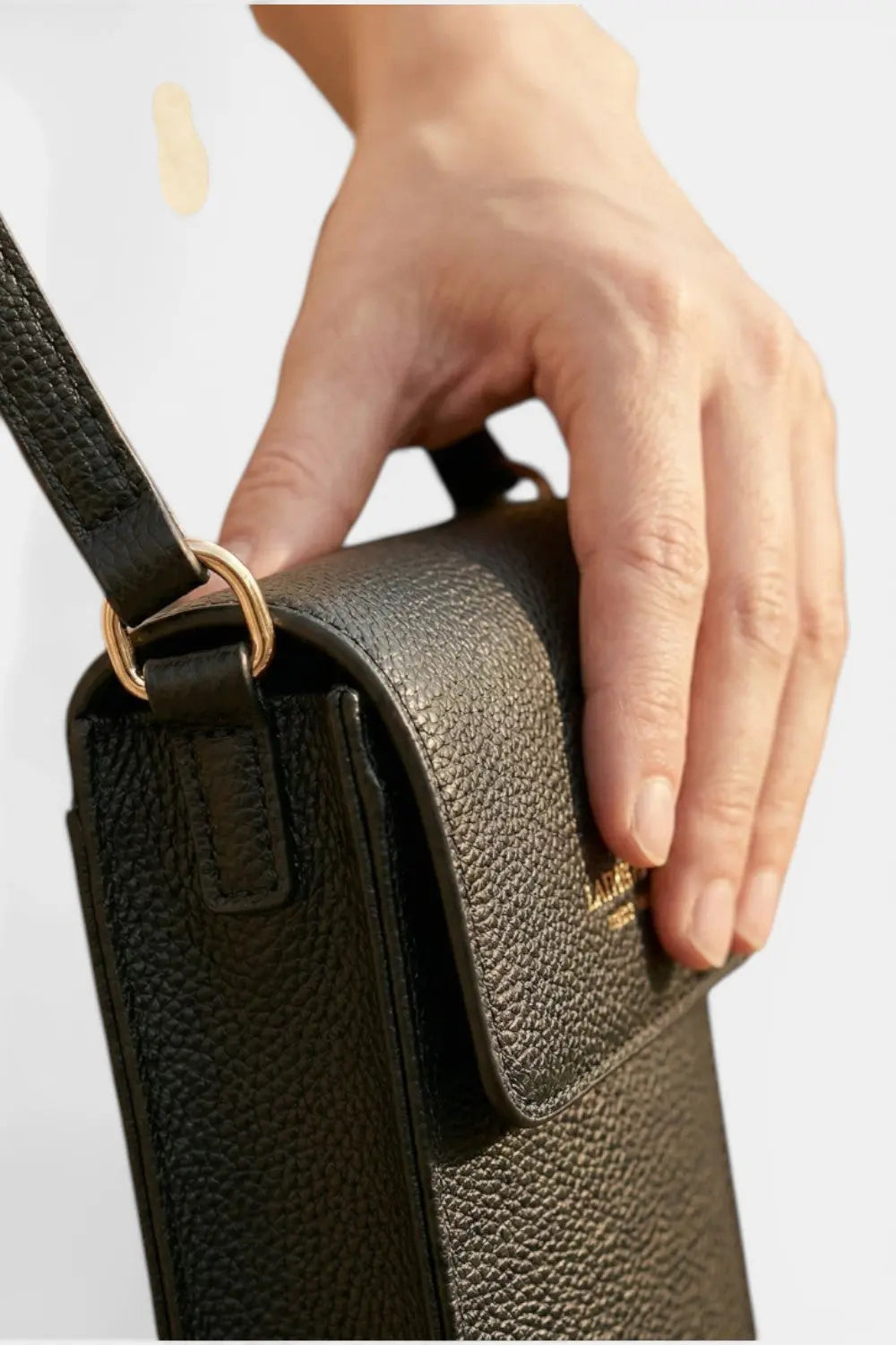Guildford | Crossbody Phone Bag with Touchscreen Window RAVIKEN