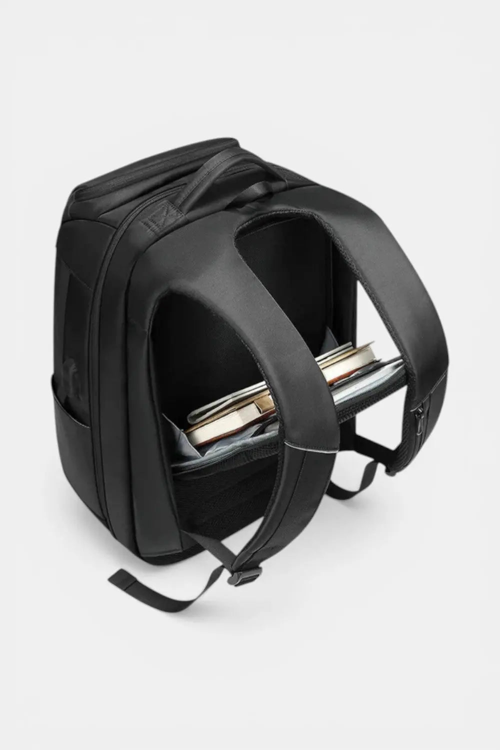 Clapham | Nylon Laptop Backpack 35L — Water-Resistant RAVIKEN