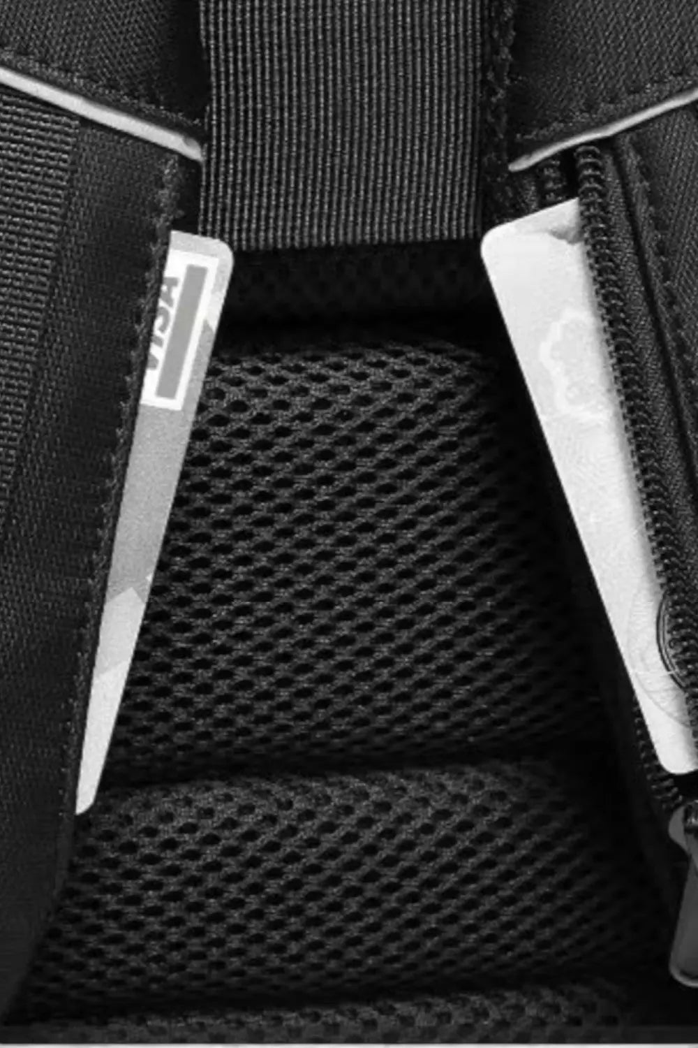 Clapham | Nylon Laptop Backpack 35L — Water-Resistant RAVIKEN
