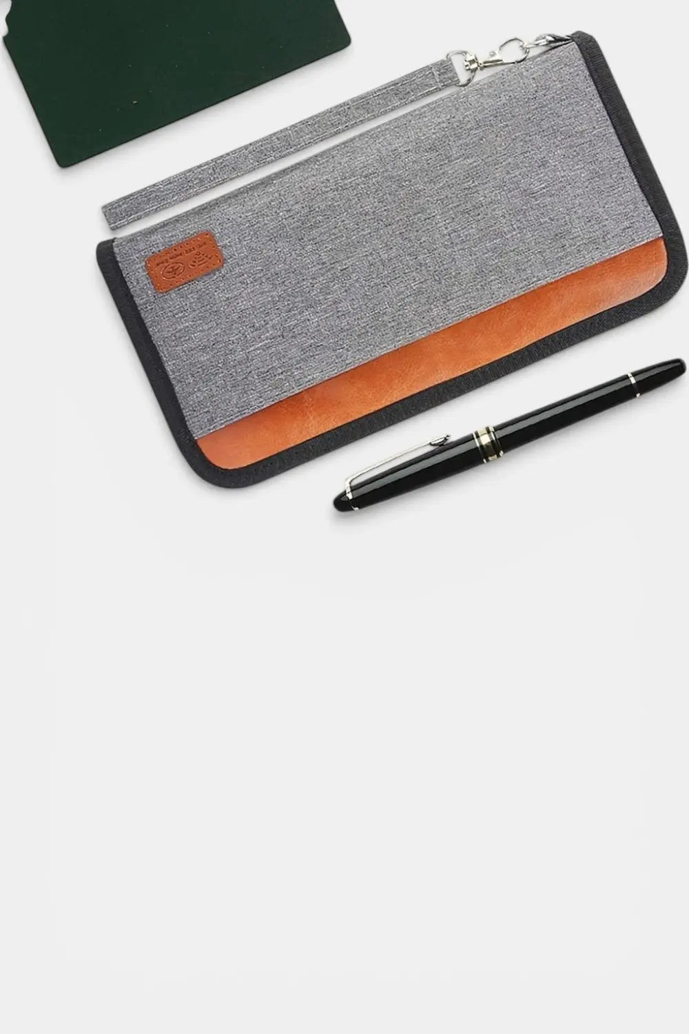 Blackheath | Family Passport Holder — RFID, 5 Passports RAVIKEN